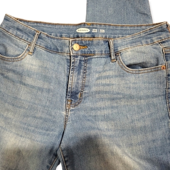 Old Navy Super Skinny Jeans Size 10 Light Wash Denim Skinny Jeans - Picture 8 of 15